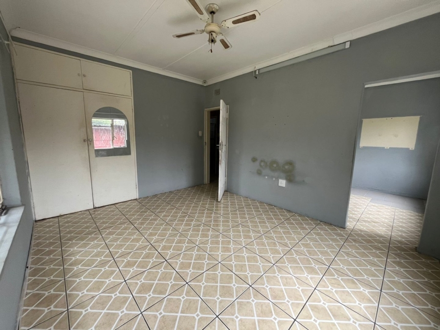 4 Bedroom Property for Sale in Stilfontein Ext 4 North West